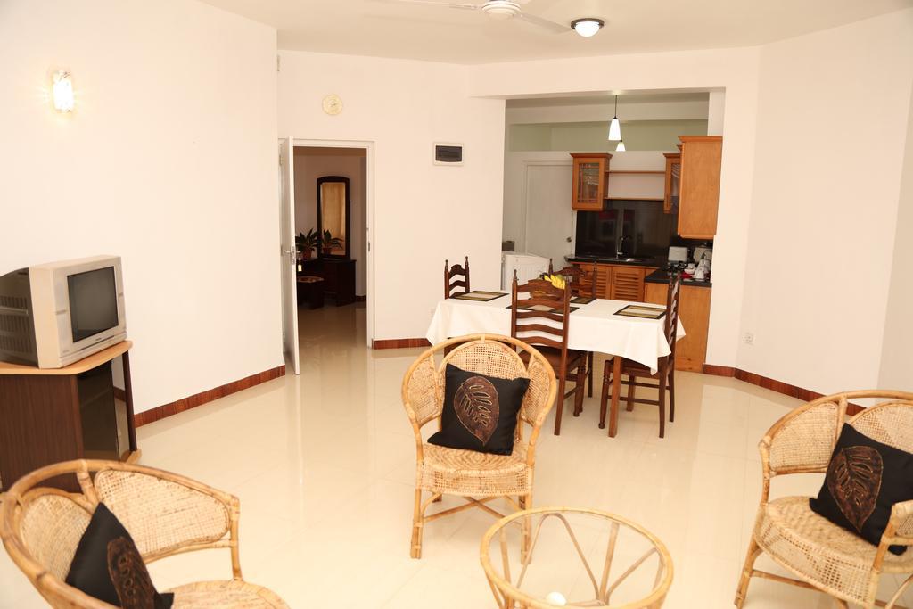 Glory Homestay Канді Номер фото